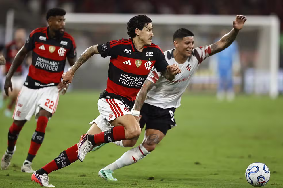 Flamengo aciona Conmebol e TAS por escalação de Marcos Rojo na Libertadores