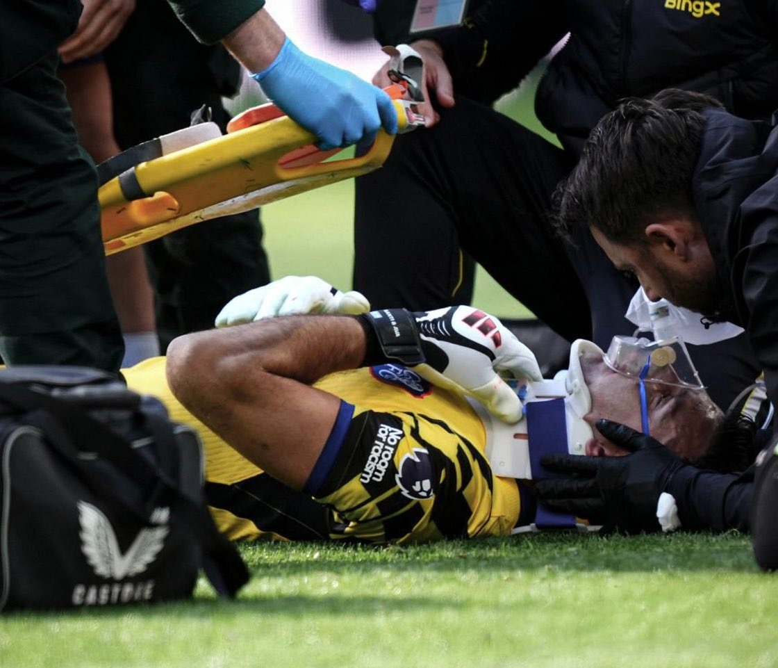 Goleiro Dibu Martínez passa por cirurgia após choque
