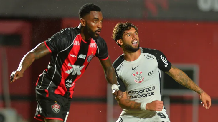 Corinthians e Vitória se enfrentam em busca de reabilitação no Brasileirão