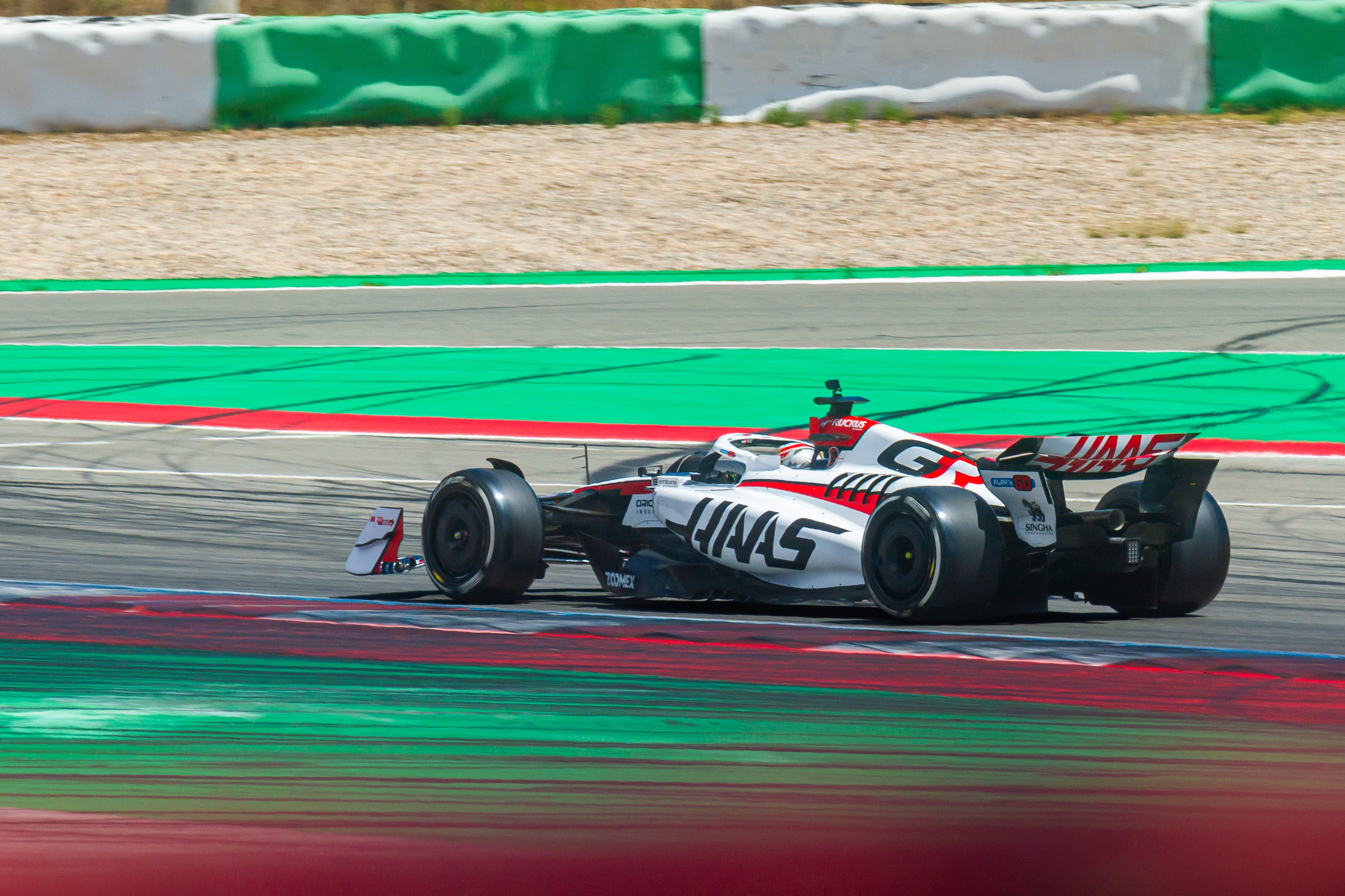 Rafael Câmara é confirmado como piloto titular da Haas na Fórmula 1 para 2027