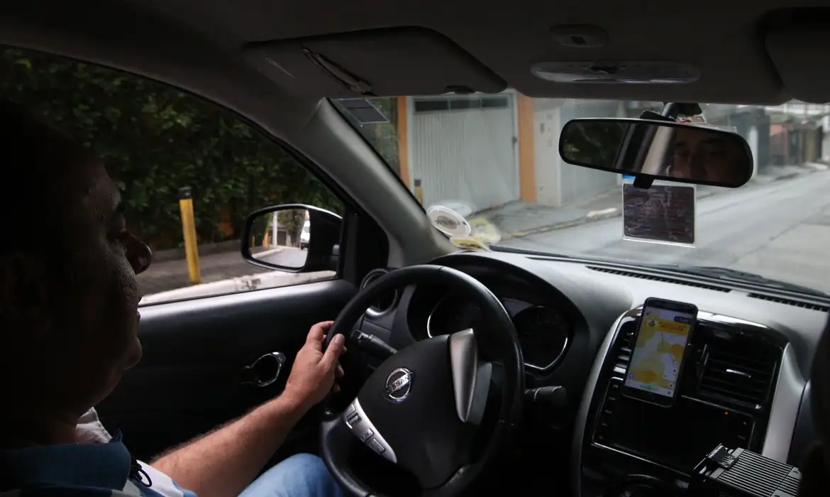 Novas regras e recursos tecnológicos ampliam serviços para motoristas