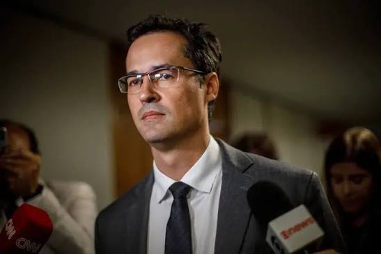 Deltan Dallagnol é eleito senador pelo Paraná, mas aguarda julgamento no TSE