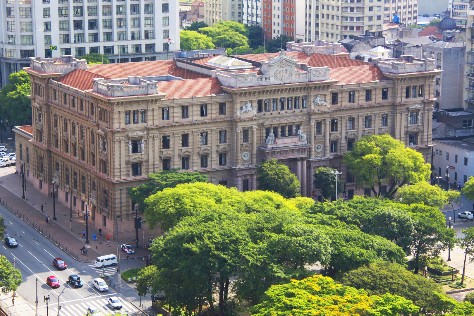Tribunal de Justiça de São Paulo implementa novas facilidades para serviços